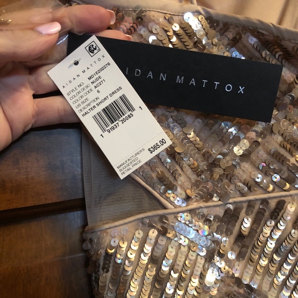 Aidan Mattox Grid Sequined Halter Cocktail Dress-6 - Picture 5 of 9